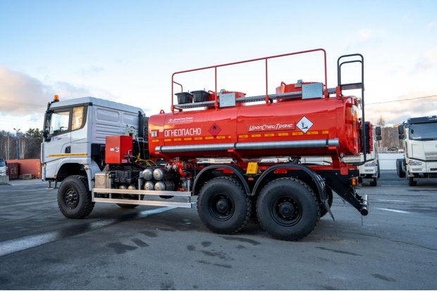  АТЗ-11-2Б УВТ-25, УСТ 5453 SHACMAN (ШАКМАН) SX32586V385 6х6, 14R20, КБ 4575мм.