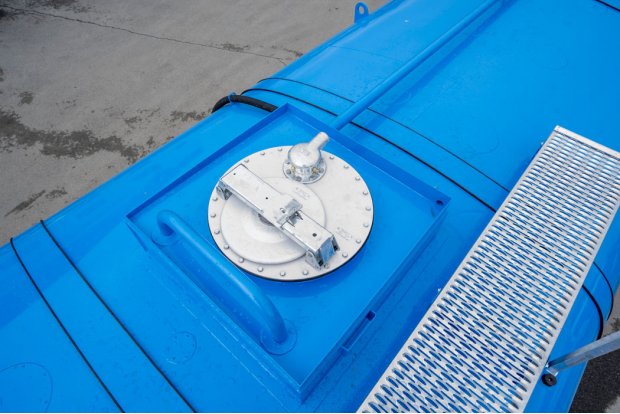 Заливная горловина