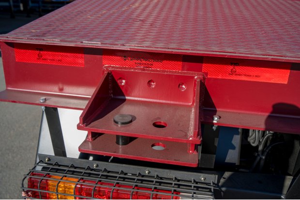 Проушина для страховочного троса