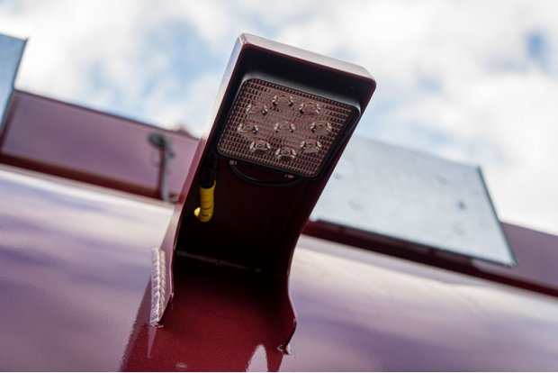 Фонарь освещения рабочей зоны над ящиком СРТ