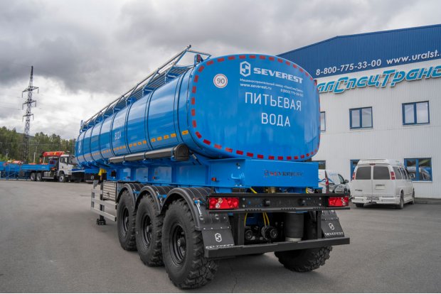 Полуприцеп цистерна для пищевых жидкостей (водовоз) ППЦПТ 30Т-32-3 рамная, термос, нерж