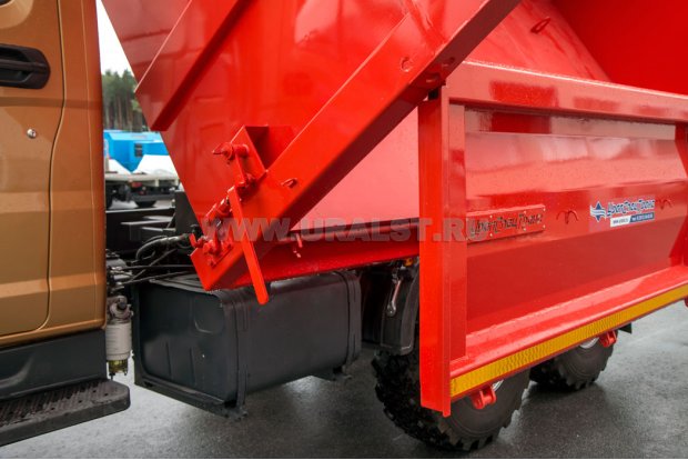 Запор боковых бортов