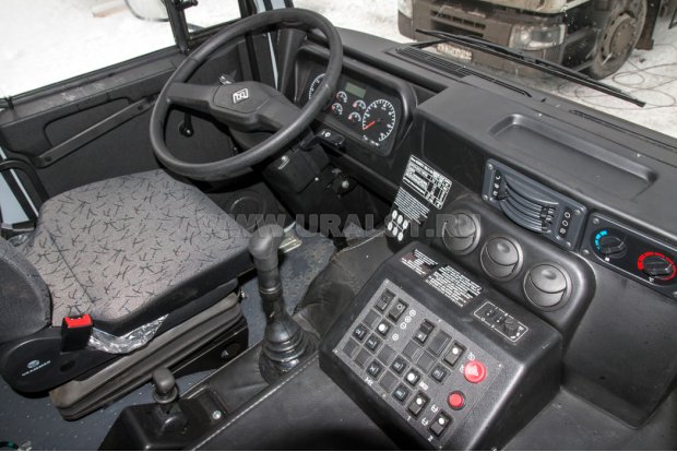 Кабина водителя