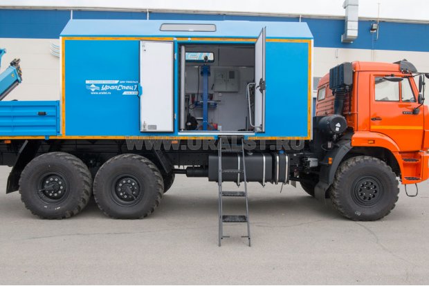 Вход в ремонтный отсек