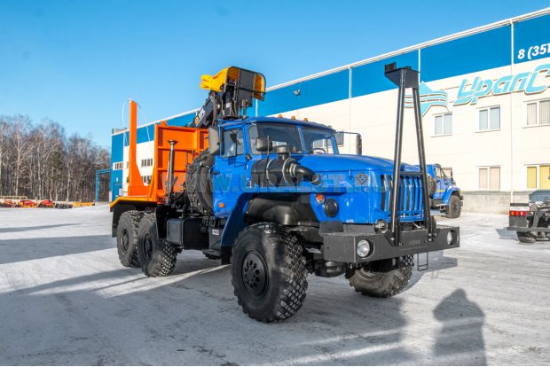 Лесовоз с манипулятором VPL100-76 УСТ 5453 Урал 5557-60Е5 