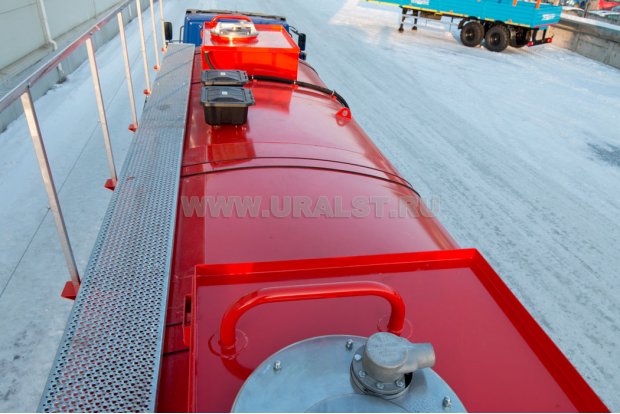 Площадка обслуживания цистерны