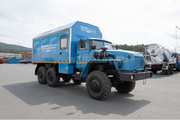 Грузопассажирский автомобиль ГПА 6+2 закр. УСТ 5453 Урал 4320-1151-73