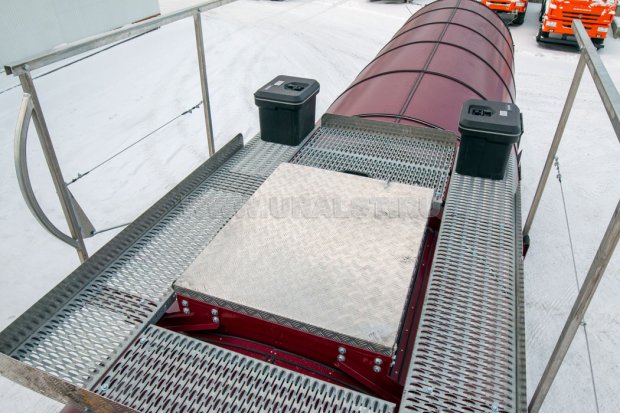 Площадка обслуживания цистерны