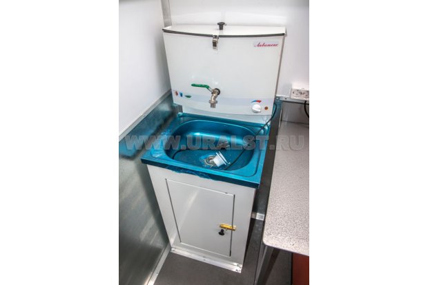 Умывальник с подогревом воды