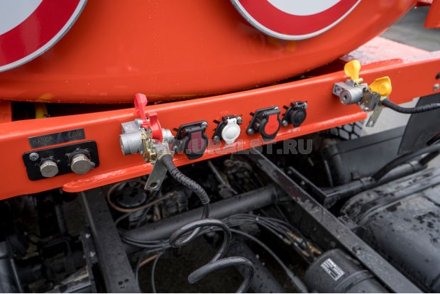 Пневмо и электро розетки