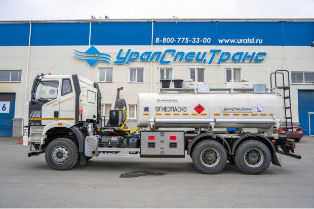 АЦ 11-2Б насос УСТ 5453 FAW 3250 (6х4) КБ 4800