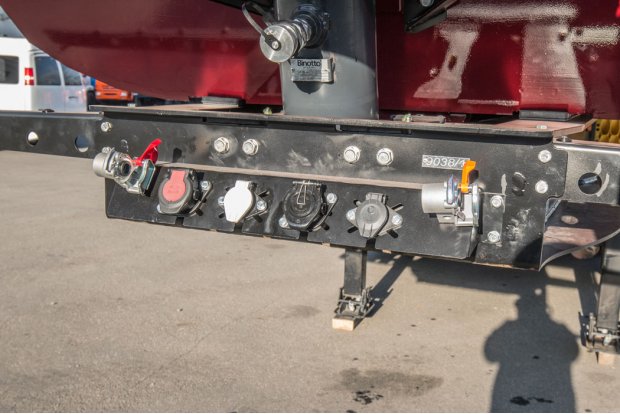 Пневмо и электро розетки