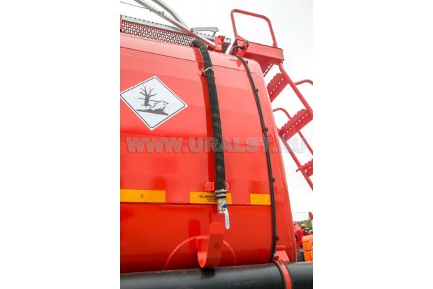 Слив из экологического короба