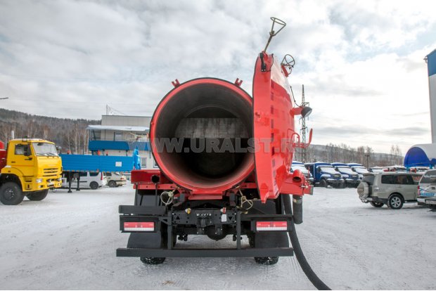 Открывающееся днище