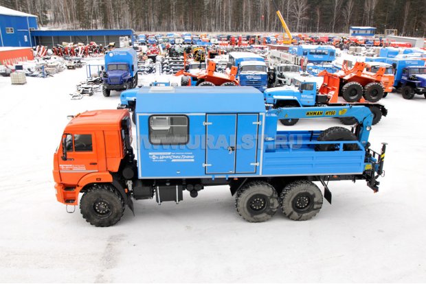 Мобильная ремонтная мастерская Камаз 43118-46 с краном-манипулятором ИТ-80