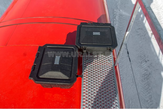 Песок, кошма