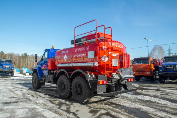 Автотопливозаправщик АТЗ-9Б УСТ 5453 Урал NEXT 5557-72Е5Г38