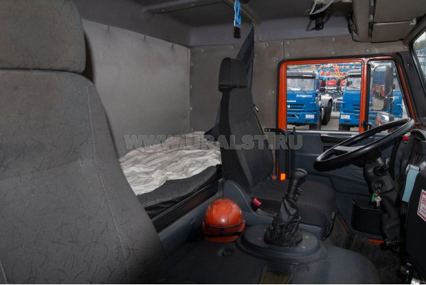 Кабина водителя