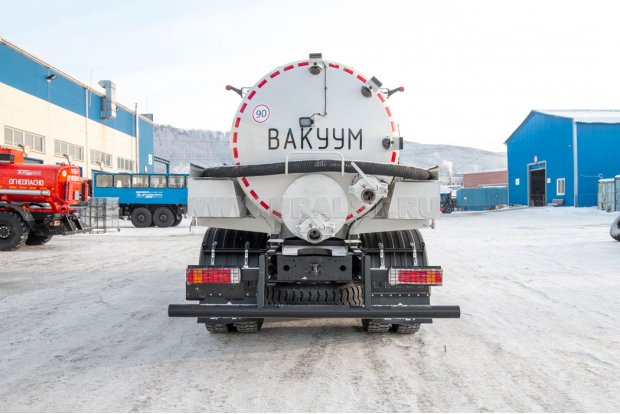 Вакуумная машина МВ-11 КО УСТ 5453 FAW 3250 6Х4, КБ 3800