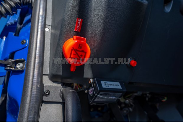 Кнопка отключения массы в кабине по ДОПОГ