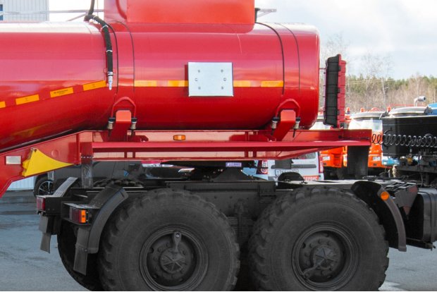 Шкворневой узел