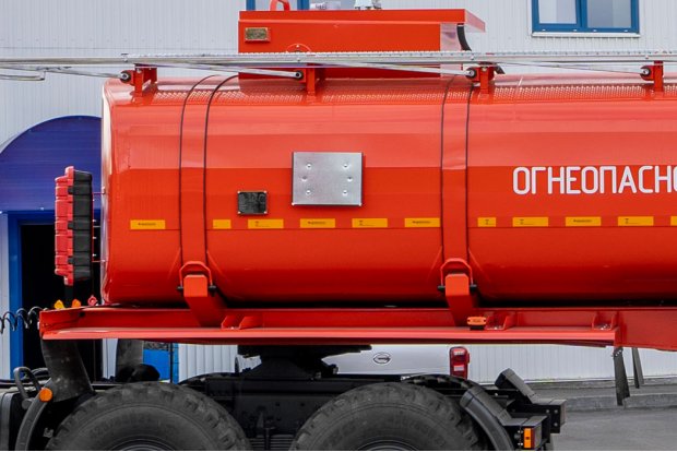 Шкворневой узел