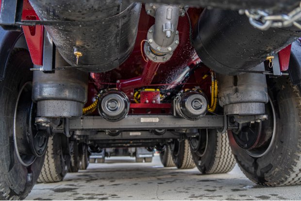 Пневмоподвеска полуприцепа цистерны