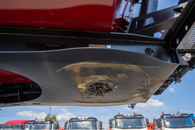 Шкворневая плита