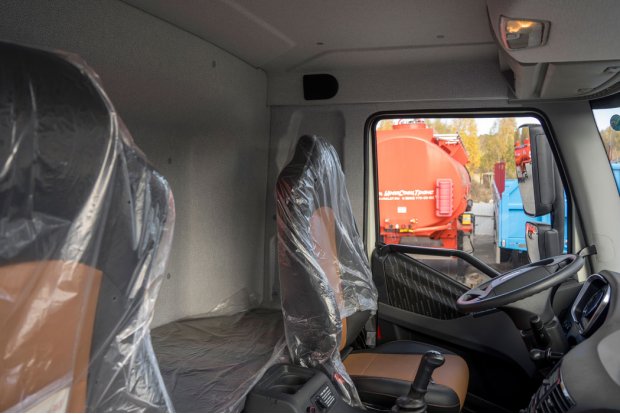 Спальное место в кабине водителя