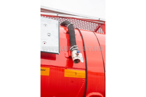 Слив из экологического короба