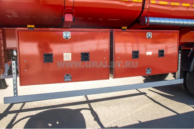 Отсеки СРТ и ЗИП