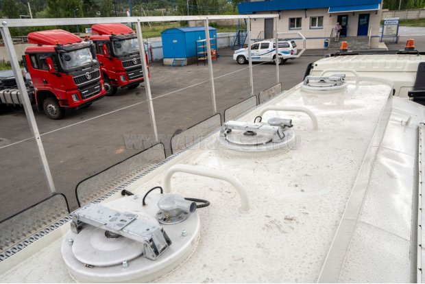 Заливные горловины