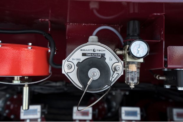 Фильтр осушитель с манометром, розетка 10и контактная