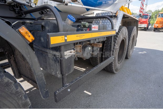 Боковая защита