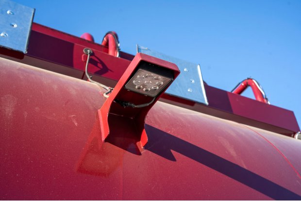 Фонарь освещения рабочей зоны над ящиком СРТ