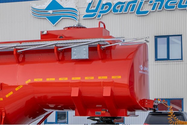 Шкворневой узел