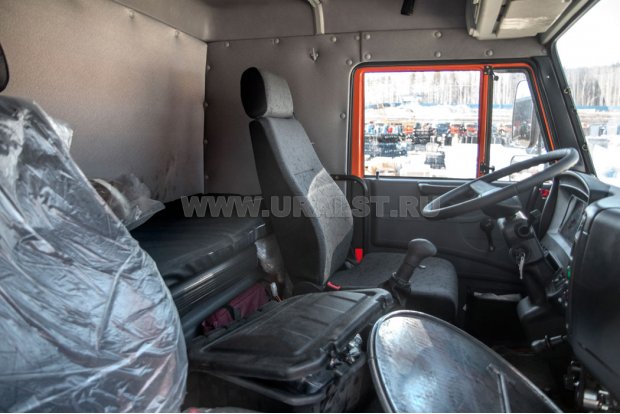 Кабина водителя