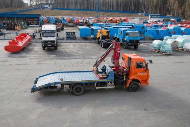 Автоэвакуатор с КМУ