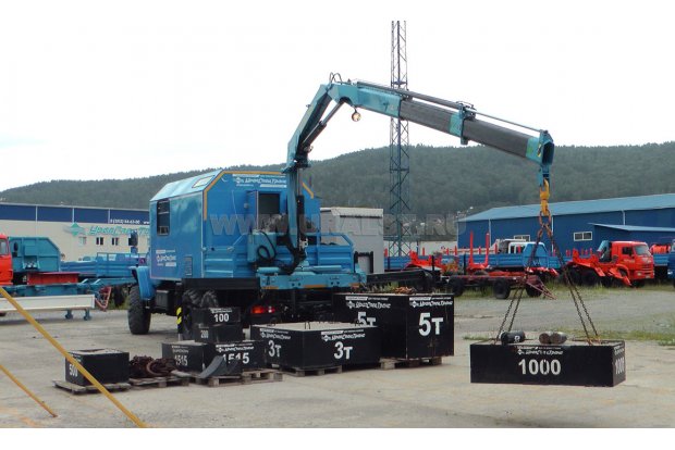 Урал МРМ УСТ-5453 4320-70М с КМУ ИМ-95