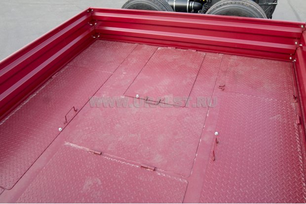 Бортовая платформа на гусаке