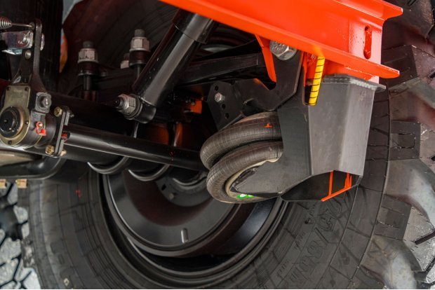 Подъемная ось