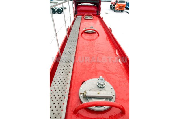 Площадка обслуживания цистерны