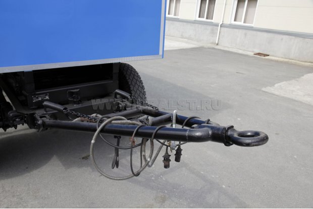 Дышло прицепа