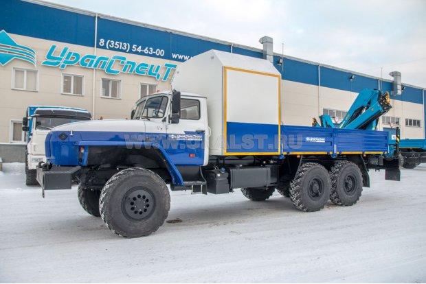 Передвижная авторемонтная мастерская (ПАРМ) УСТ-54534 на шасси Урал 4320-60 с КМУ ИМ-95