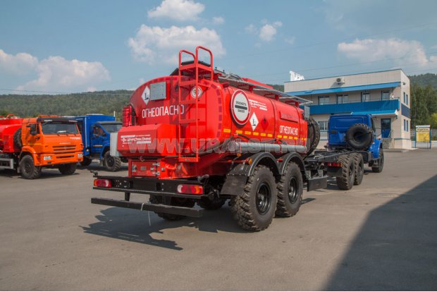 Прицеп цистерна ПЦ 12-23У УСТ 9465