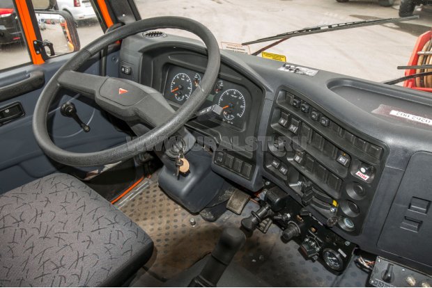 Кабина водителя