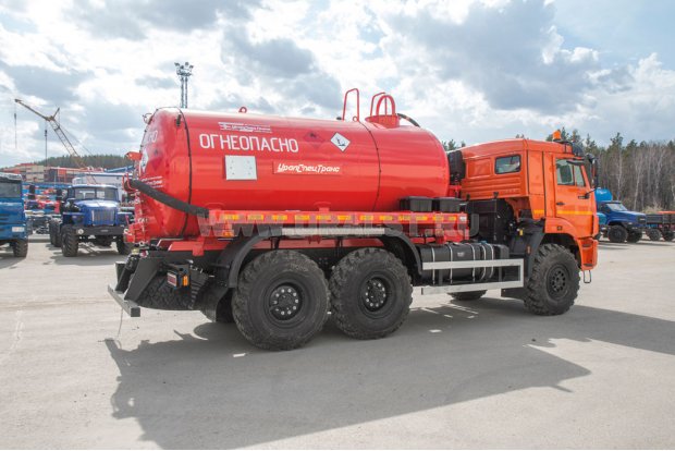 Автоцистерна вакуумная нефтепромысловая АКН-10 ВК УСТ 5453A3-60 Камаз 43118-50, сп.м. доработка под ДОПОГ