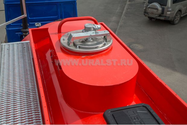 Заливная горловина