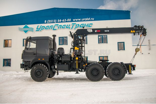 Седельный тягач Урал 44202-82М с краном-манипулятором HIAB 190TM (тросовый)