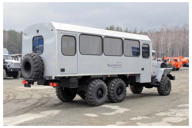 Вахтовый автобус Урал